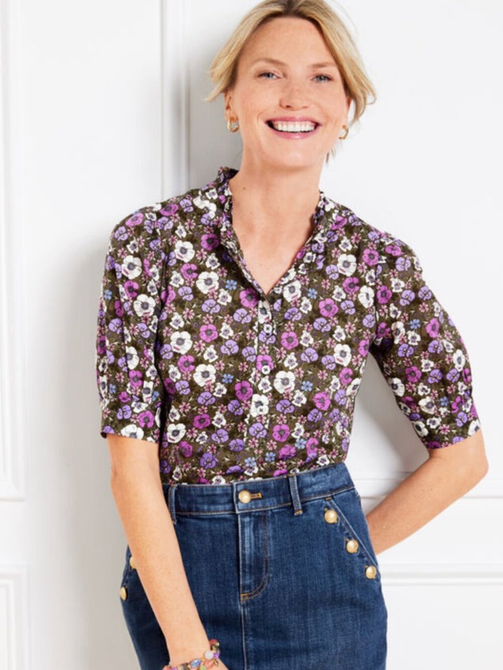 ✨ Talbots Ruffle Neck Floral Top – Size XS